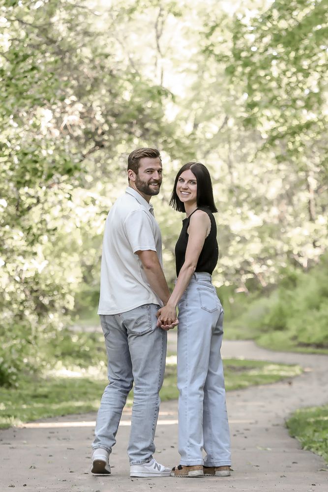 photographer: wedding photographer; Michigan photographer; engagement; graduation; family photography: senior photographer; portrait; photos
