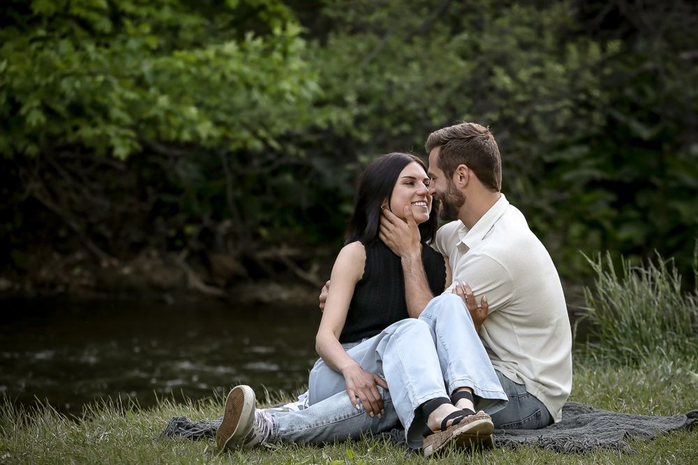 photographer: wedding photographer; Michigan photographer; engagement; graduation; family photography: senior photographer; portrait; photos