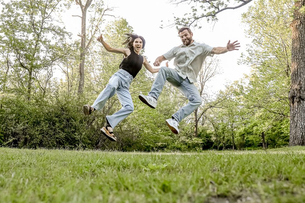 photographer: wedding photographer; Michigan photographer; engagement; graduation; family photography: senior photographer; portrait; photos