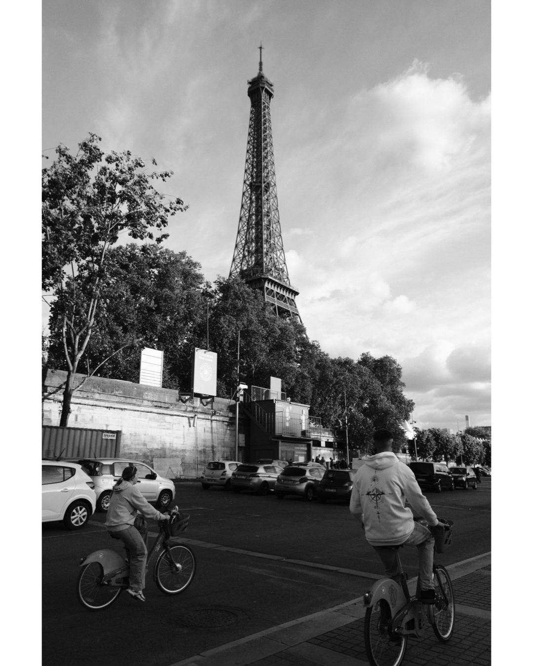 Eiffel tower travel photography