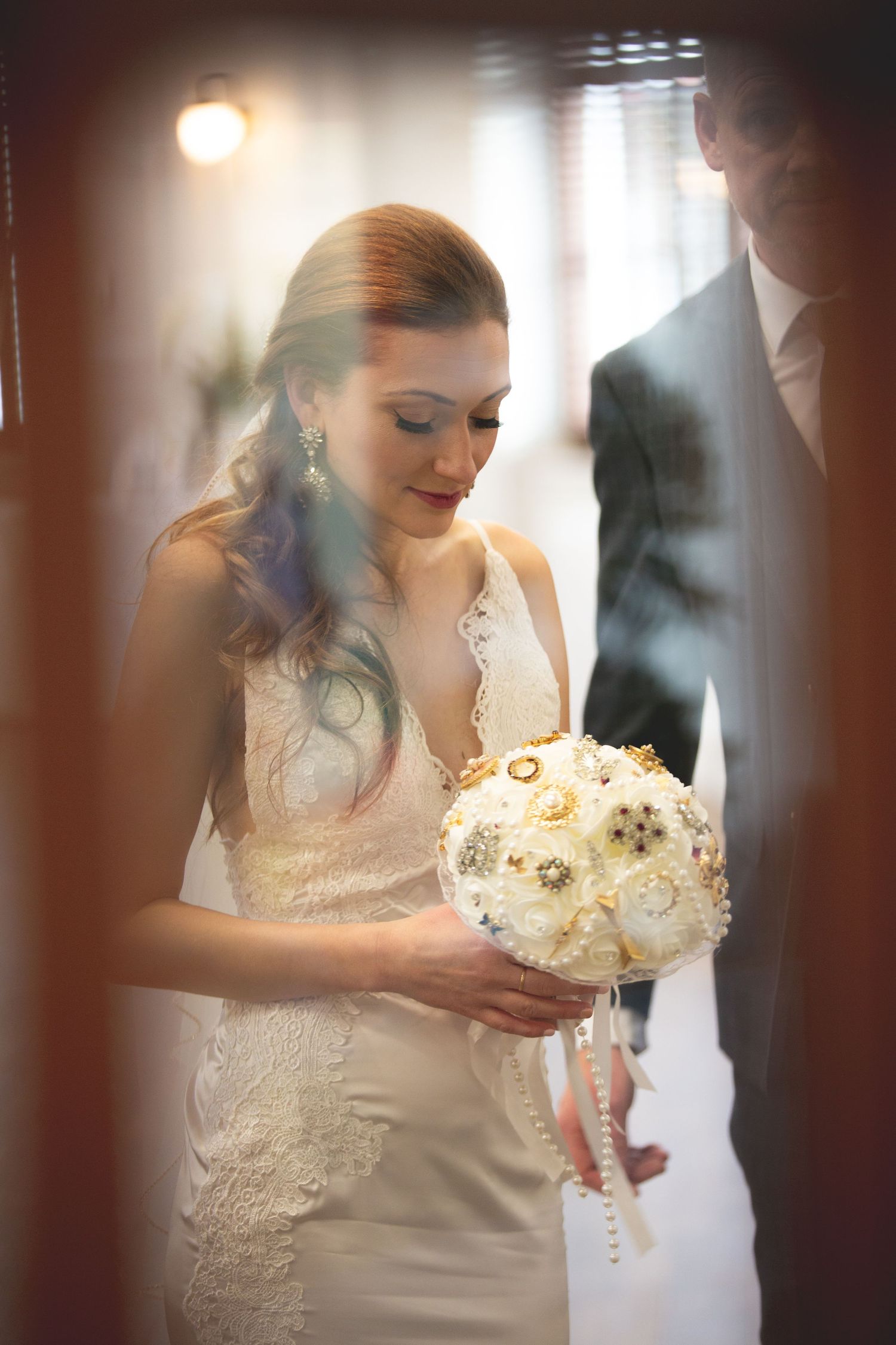 Multiple overlapping images show a bride in a white lace dress holding a white floral bouquet in an indoor setting.