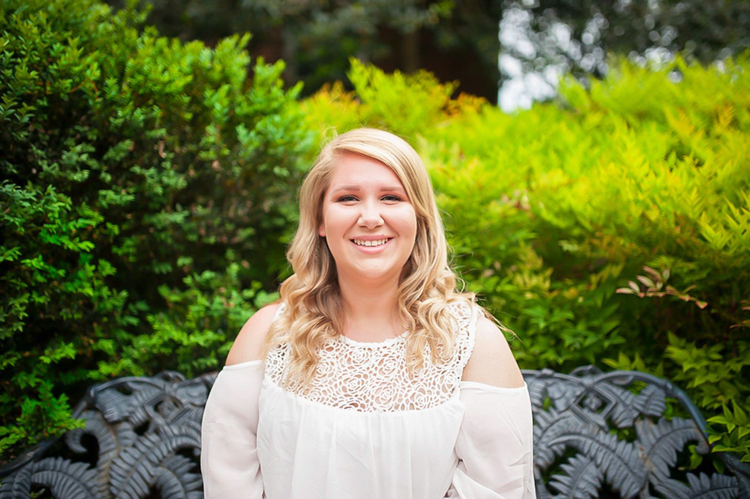 Headshot of girl for senior session at UGA in Athens, GA.