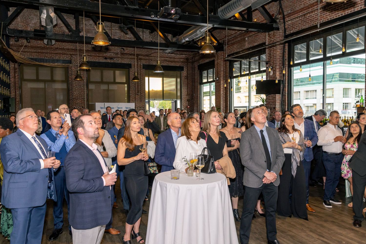 NJ wedding photographer for couples searching wedding photos, engagement photos, event photography & professional photography | CapturedNJ.c