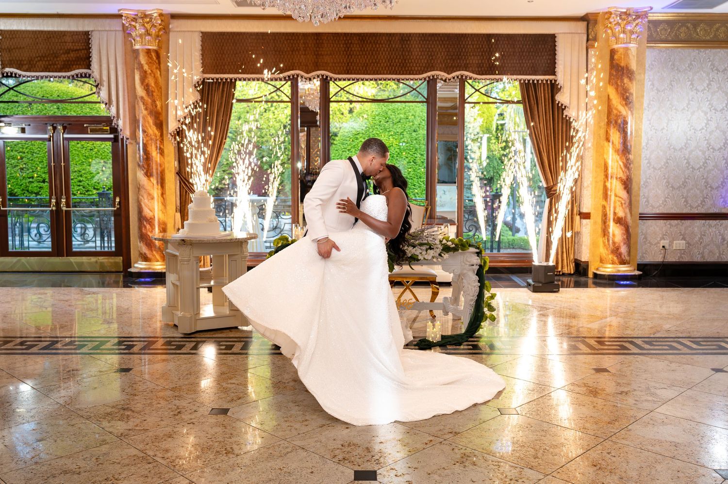 NJ wedding photographer for couples searching wedding photos, engagement photos, event photography & professional photography | CapturedNJ.c