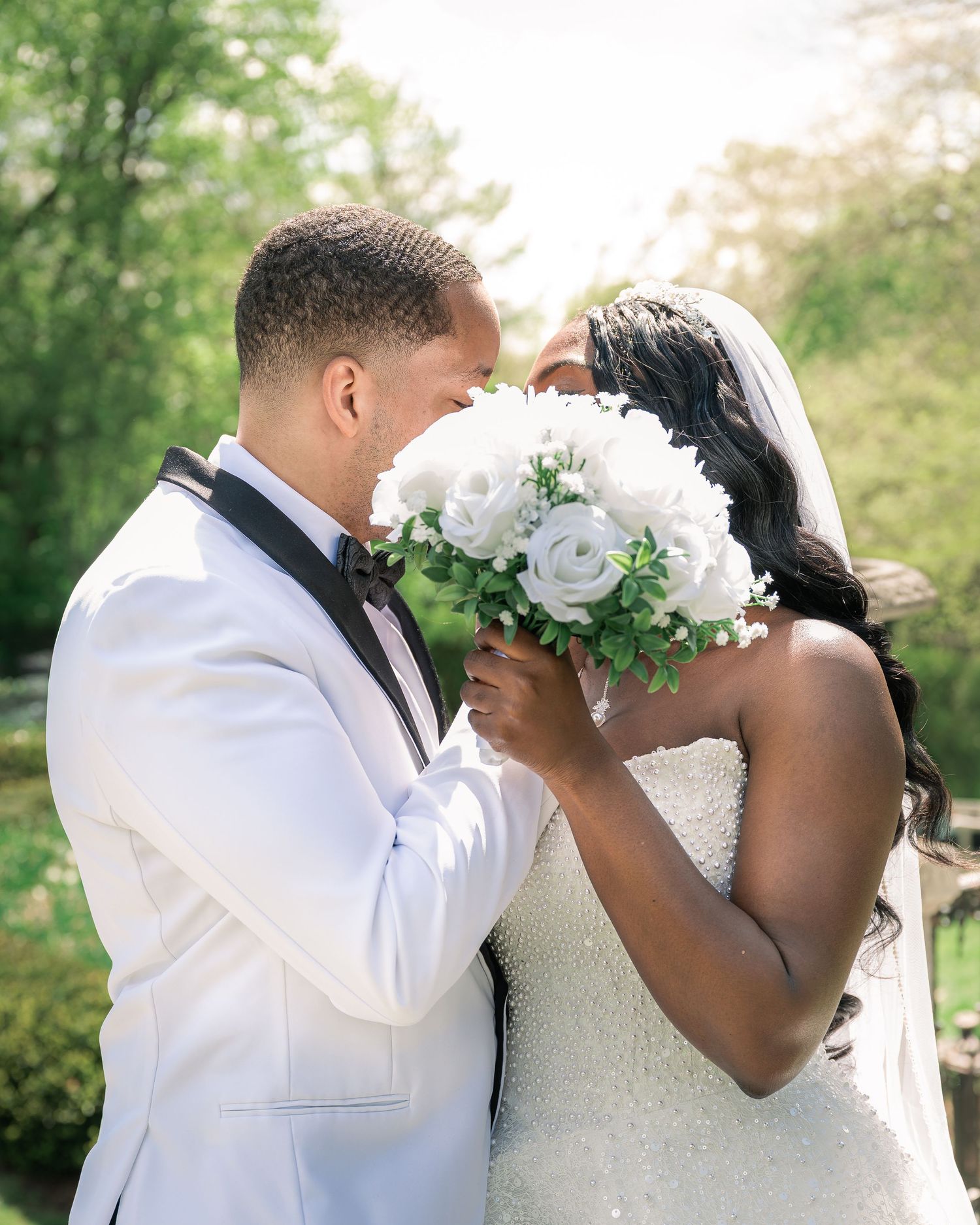 NJ wedding photographer for couples searching wedding photos, engagement photos, event photography & professional photography | CapturedNJ.c