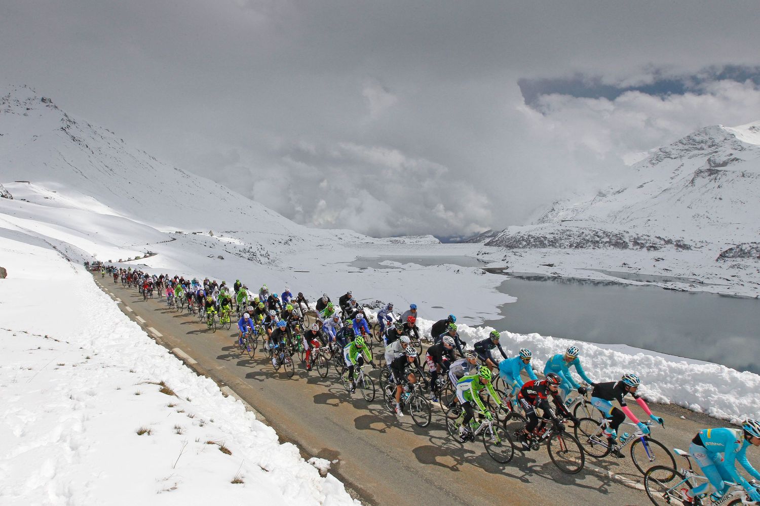 Sport - Cycling - Giro d'Italia - Tour de France - Snow