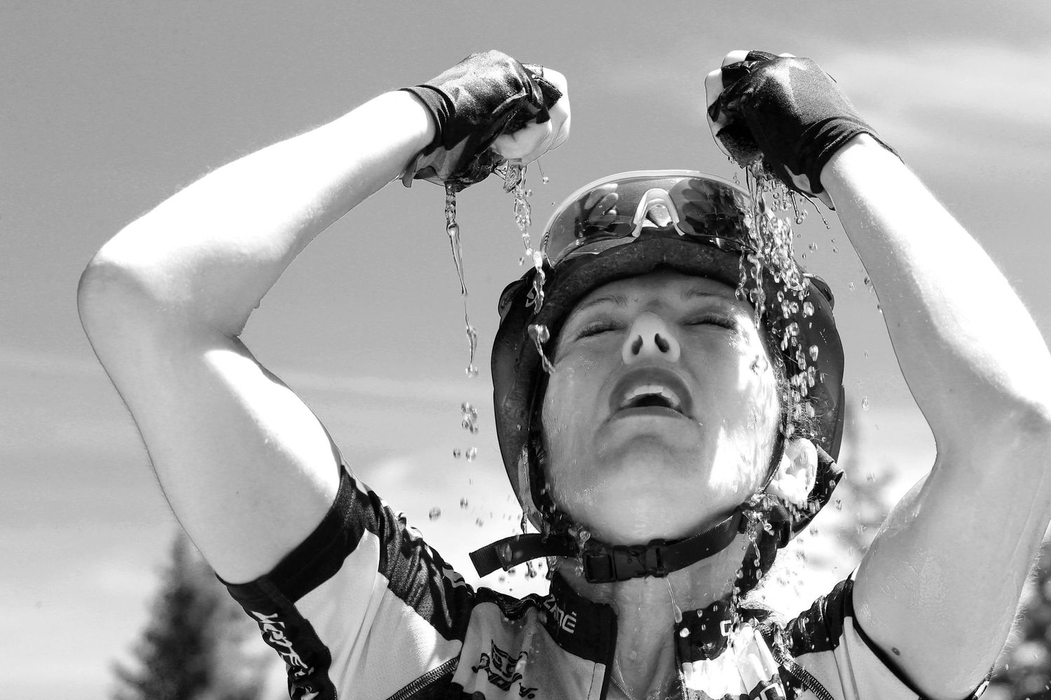 MTB - Biker - Tourism - Water - Hot - Warm