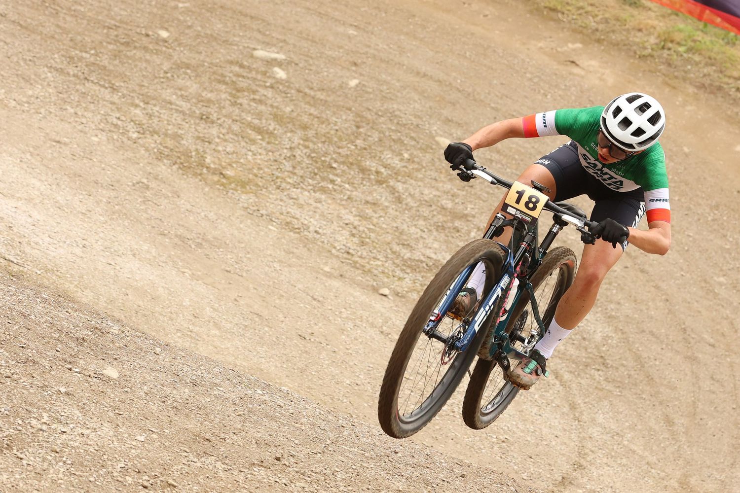 Mountain Bike - Sport - Jump