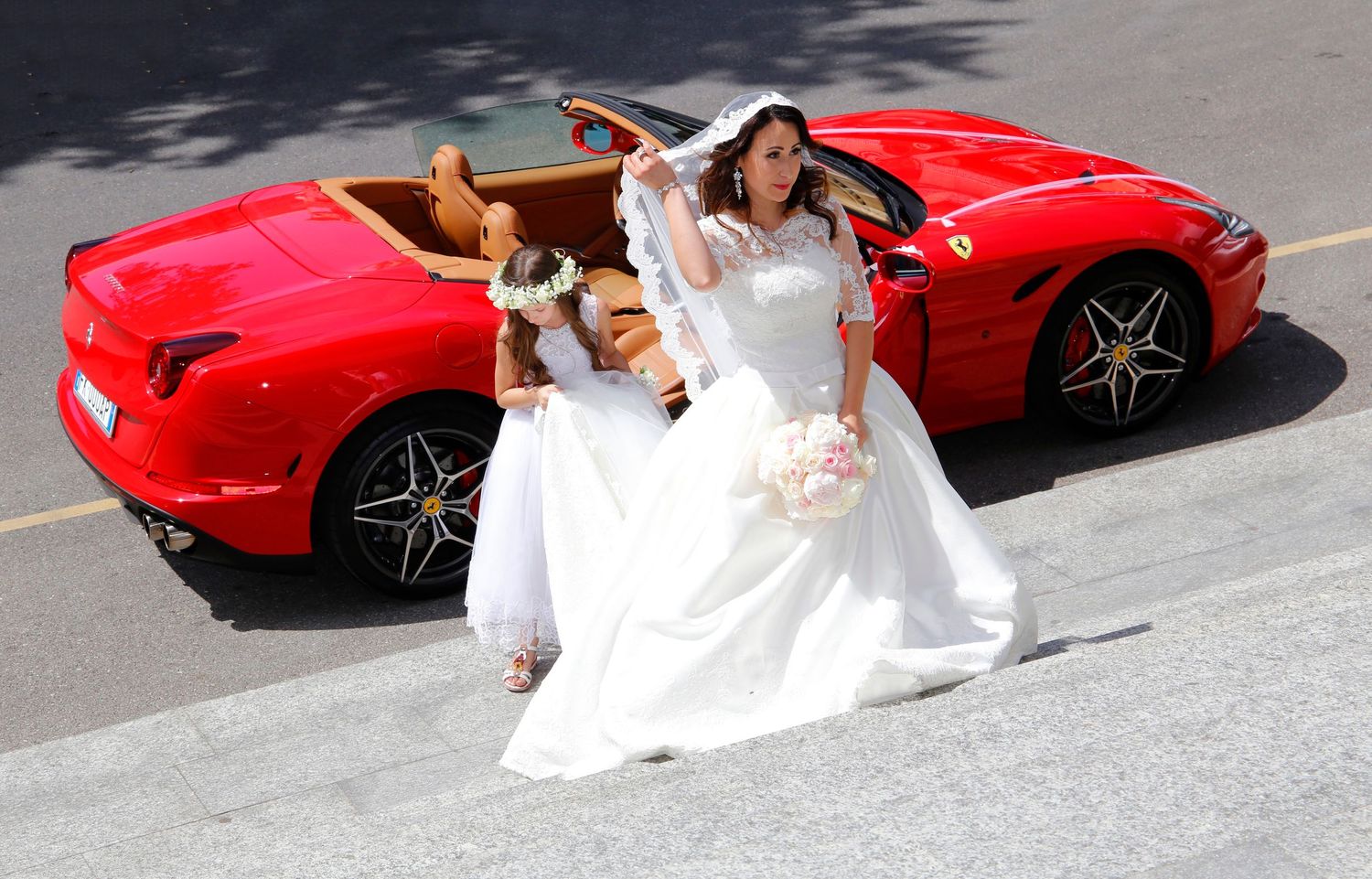 “Fun and joyful wedding photo in Italy capturing natural, playful, and loving moments of the bride and groom.”