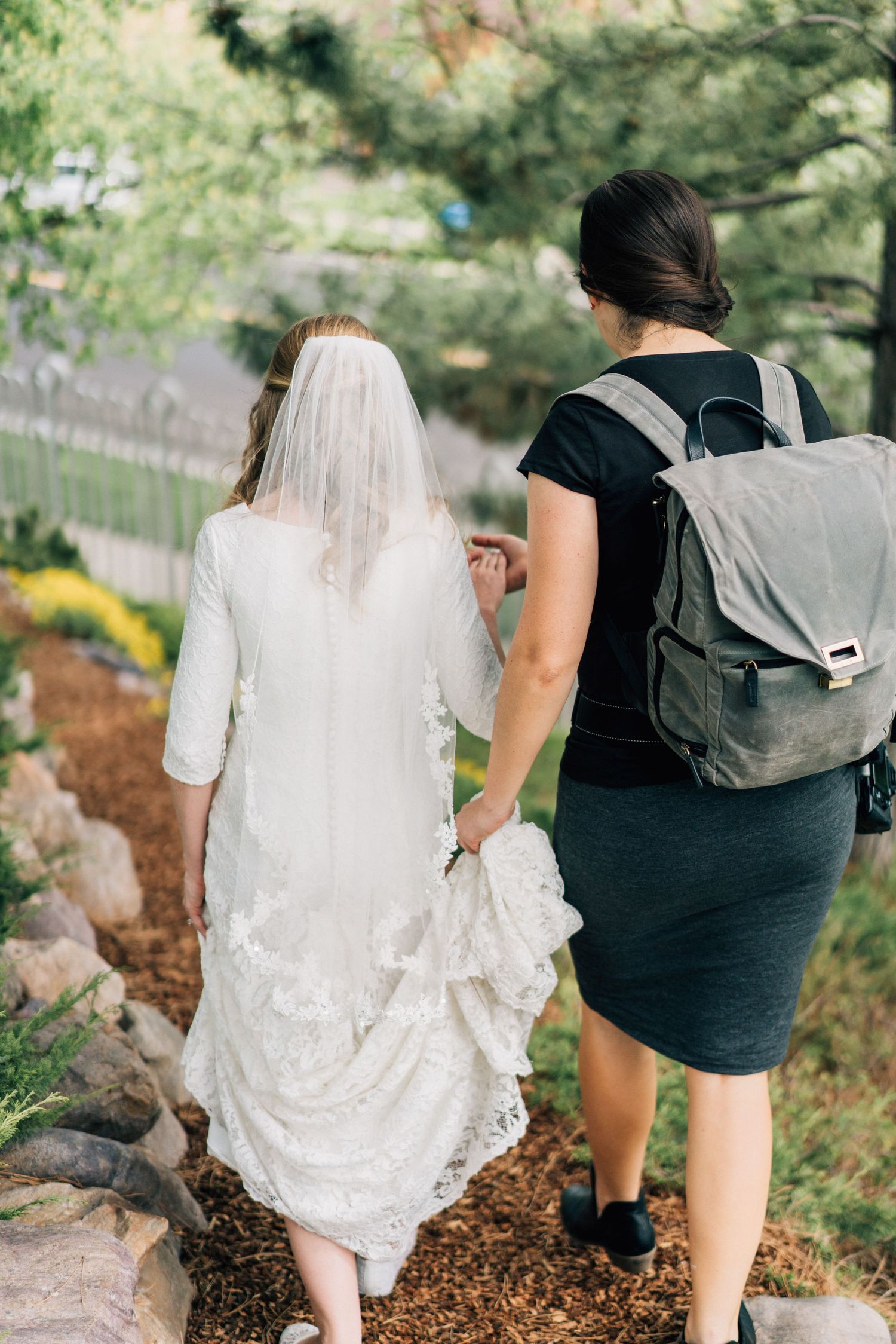 Best Logan Utah wedding photographers