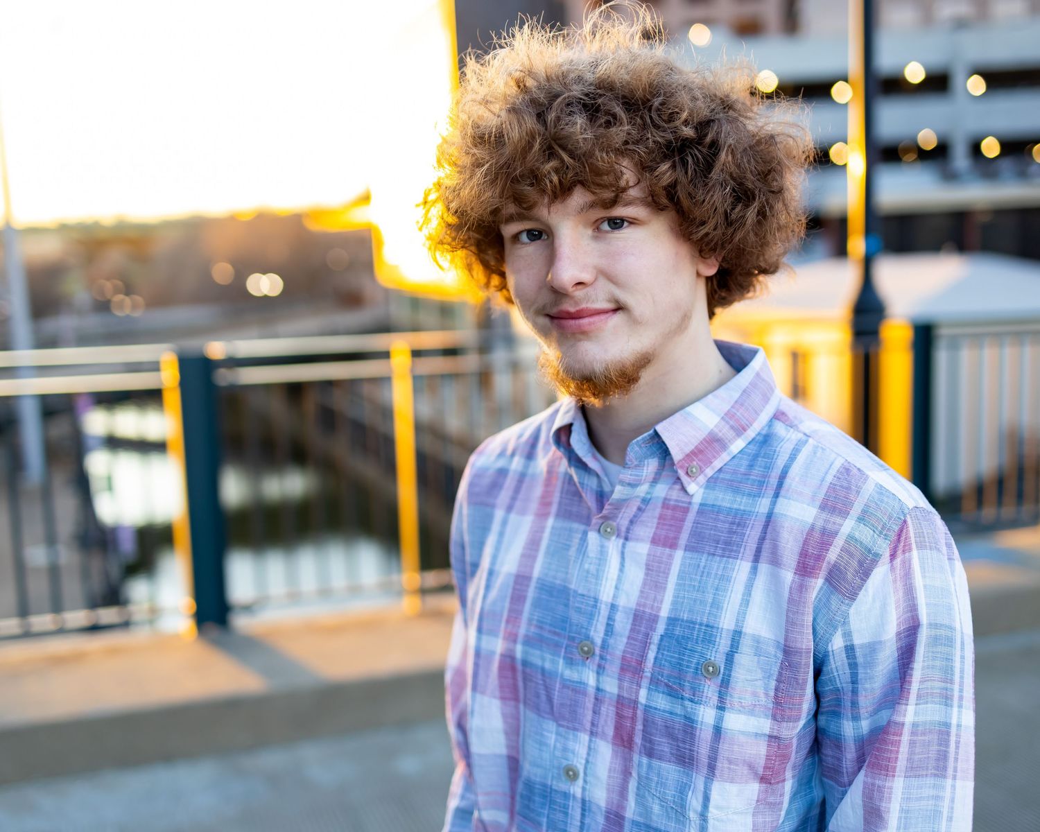 Affordable senior photographer in Richmond, Virginia. Richmond photographer for high school seniors. RVA Photographer. Graduation photos