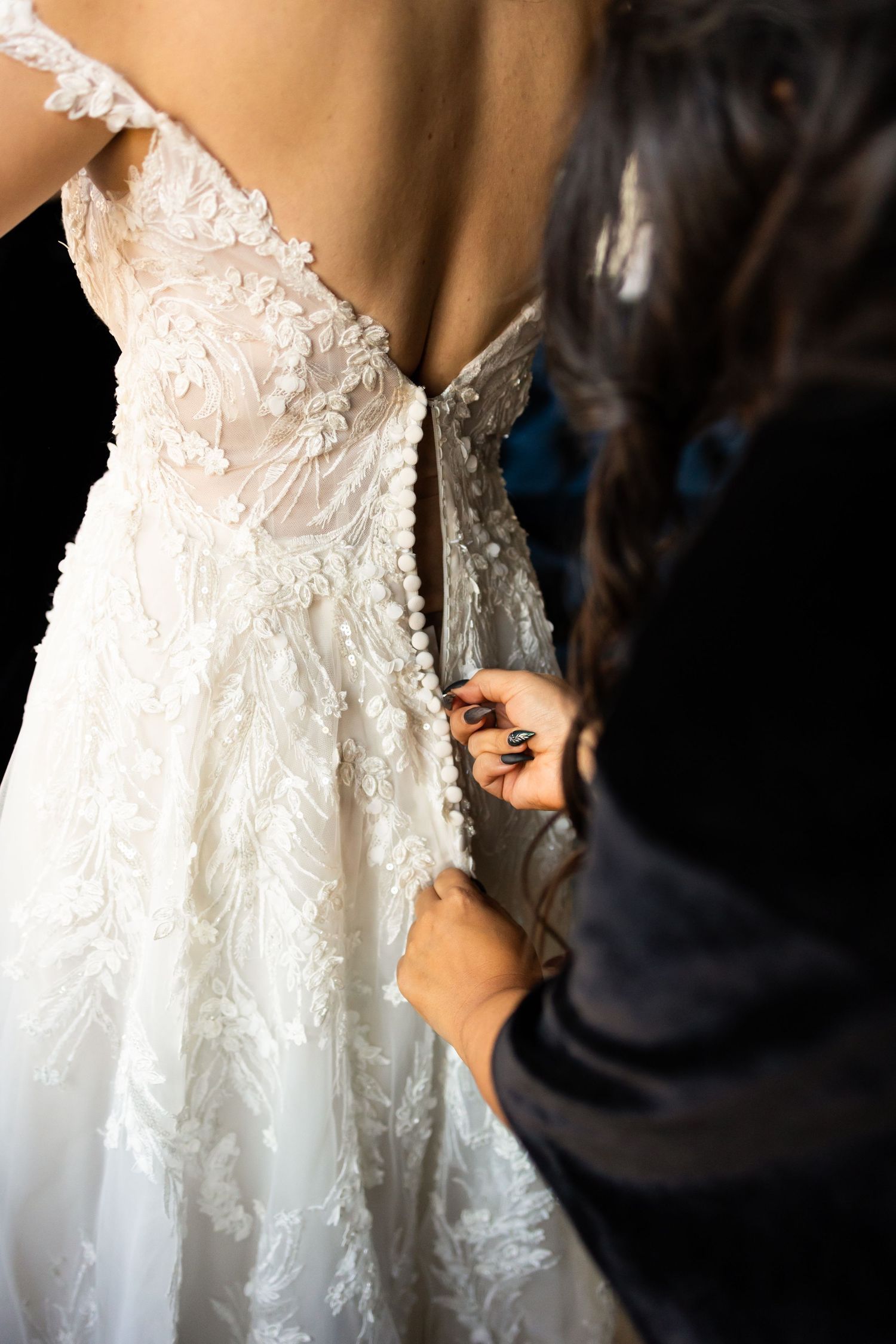 moody wedding photographer