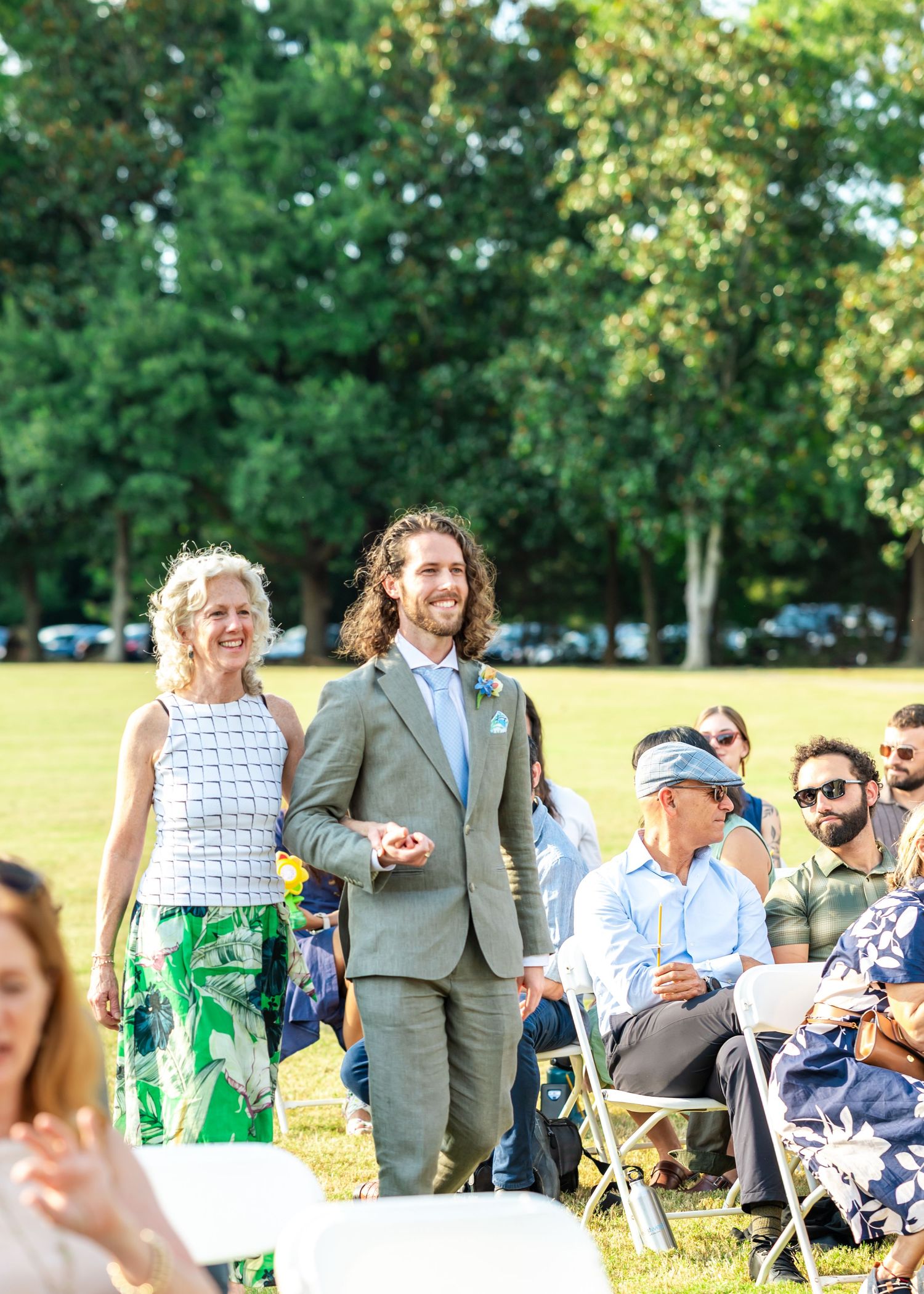 Candid wedding photography in Raleigh North Carolina