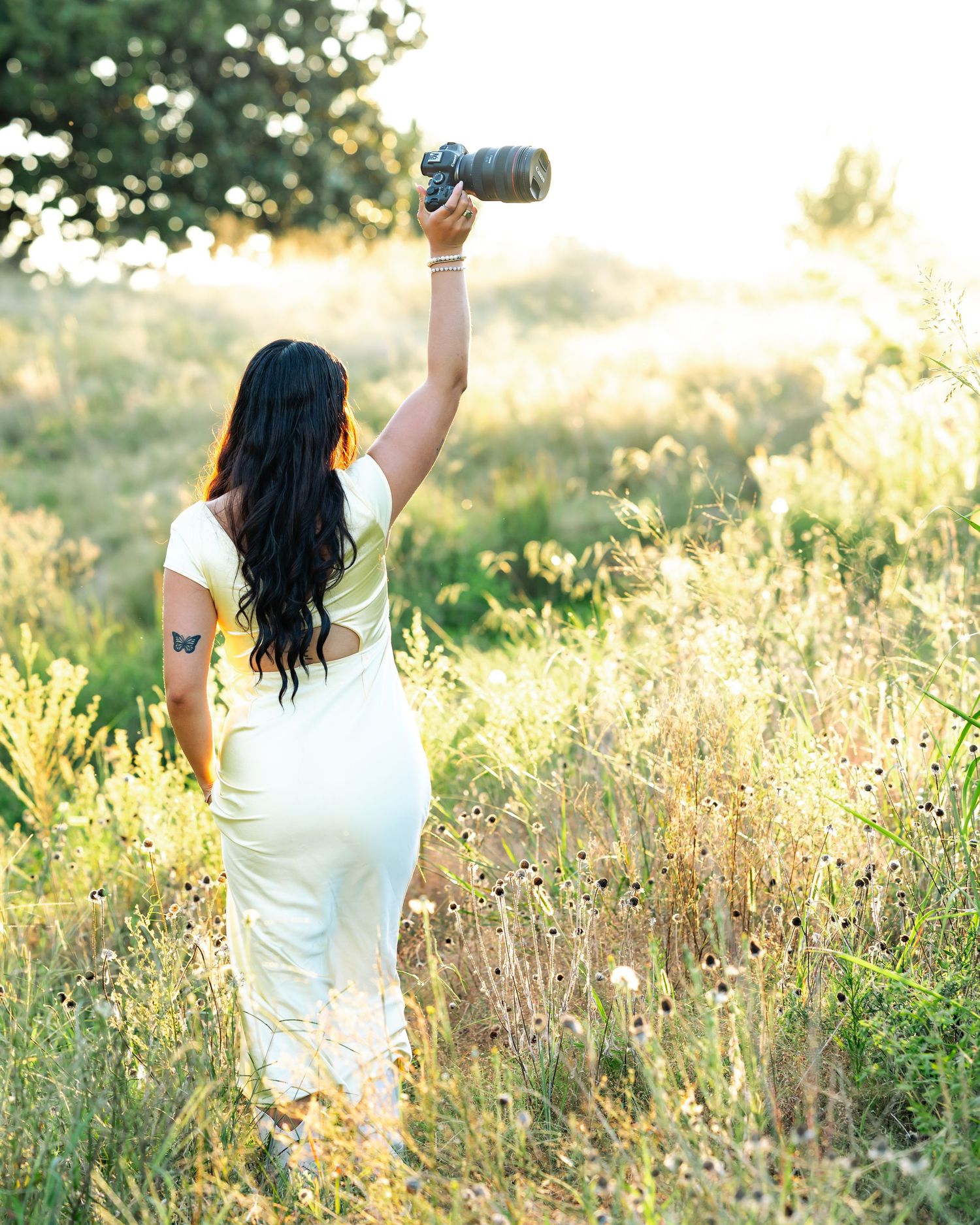 Photographer outdoor branding photoshoot session in Raleigh North Carolina