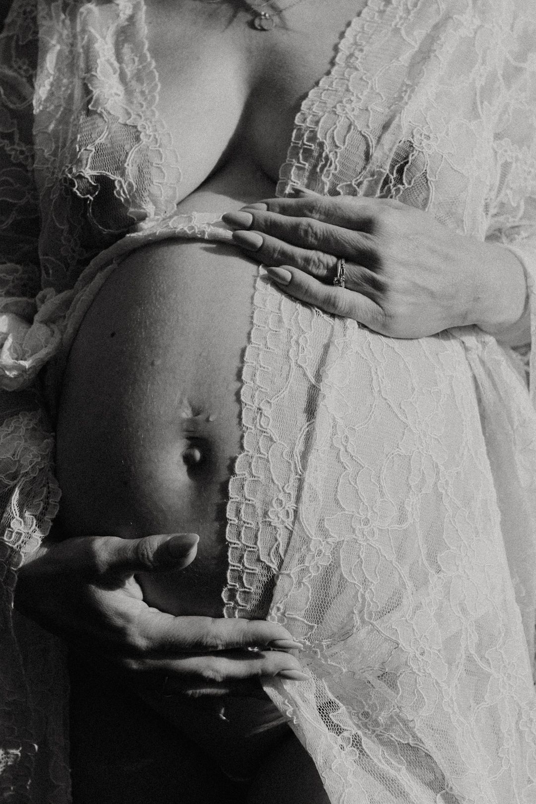 black & white, maternity, ethereal, real, natural