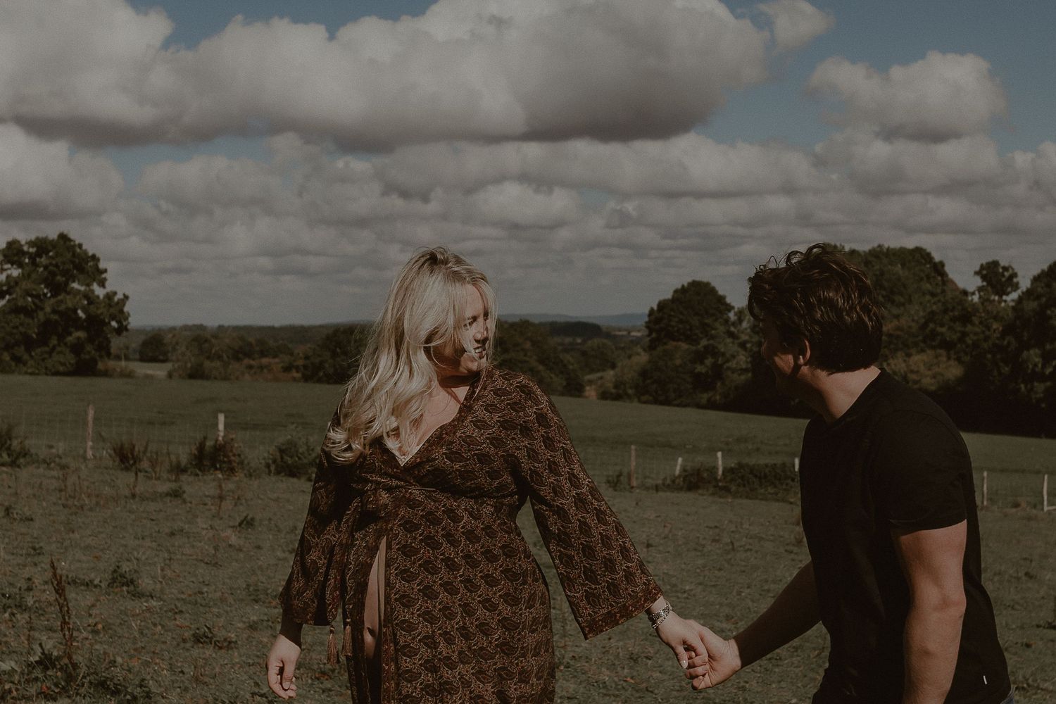 maternity, outdoor, natural,