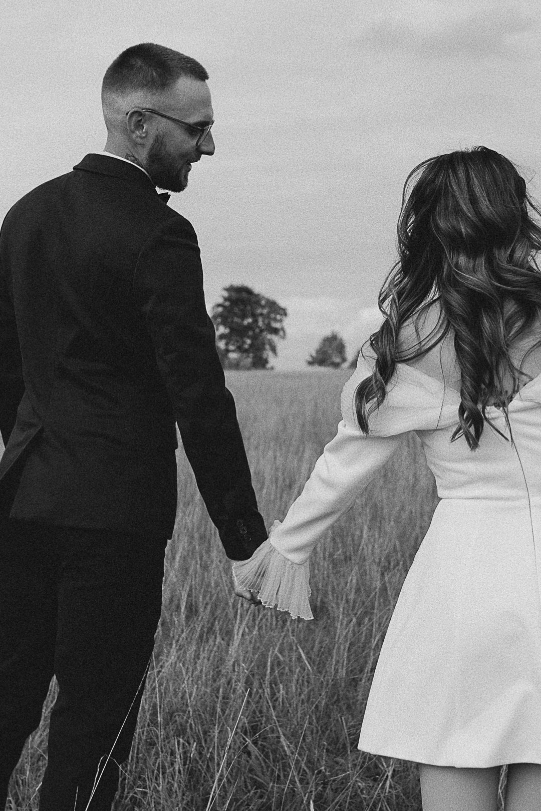 couples, elopement, outdoors, free , in love, romantic
