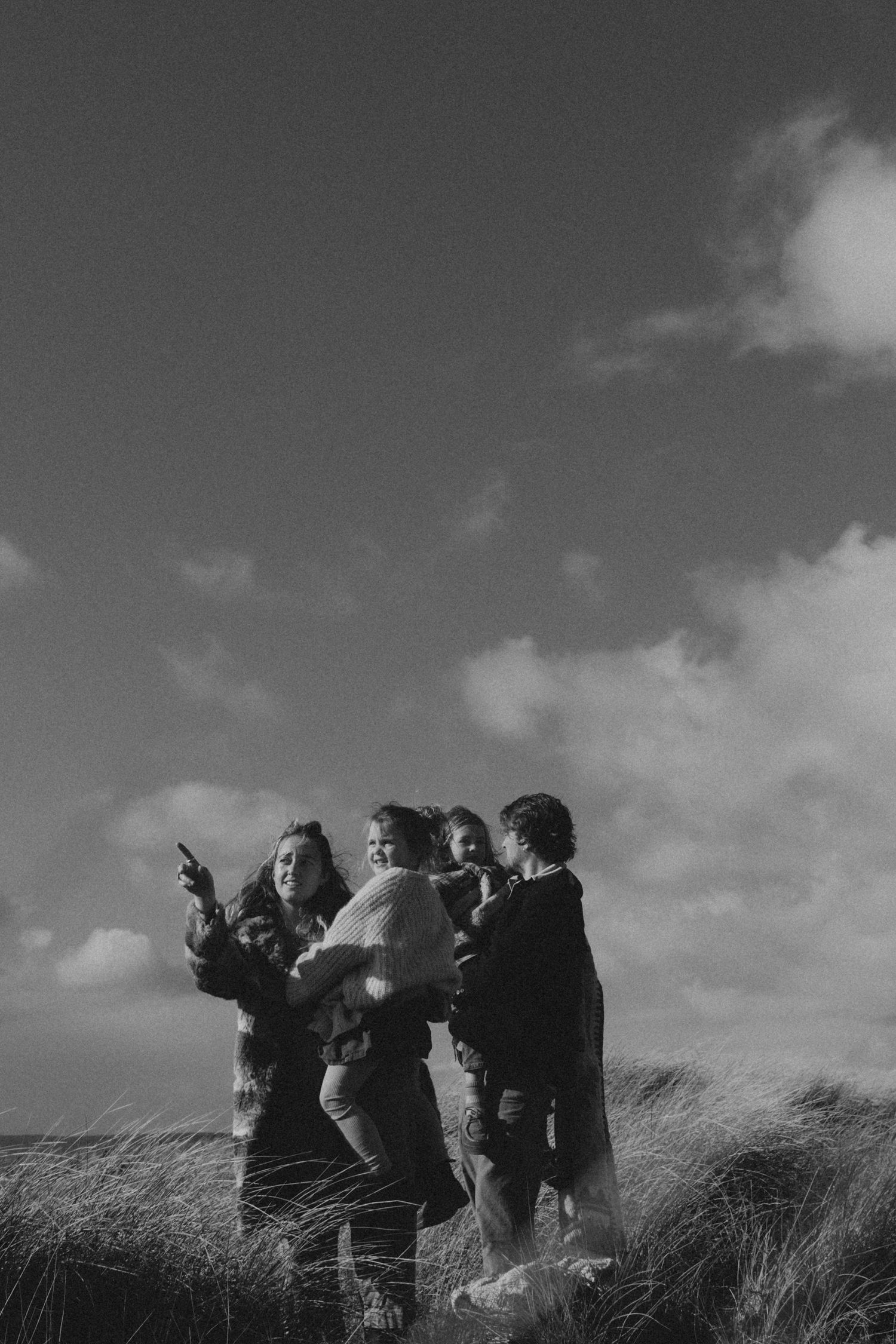 cinematic, storytelling, family , beach, outdoor, natural , photographer