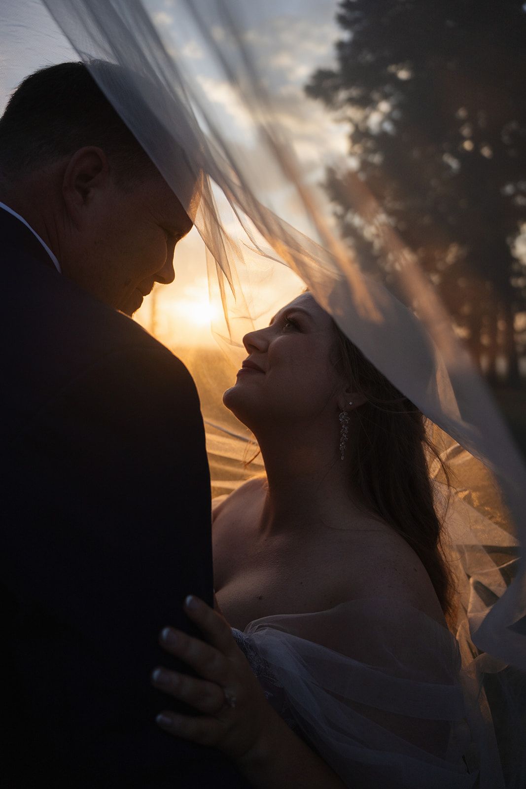 A couple on their wedding day, photo taken by Jordie Captures