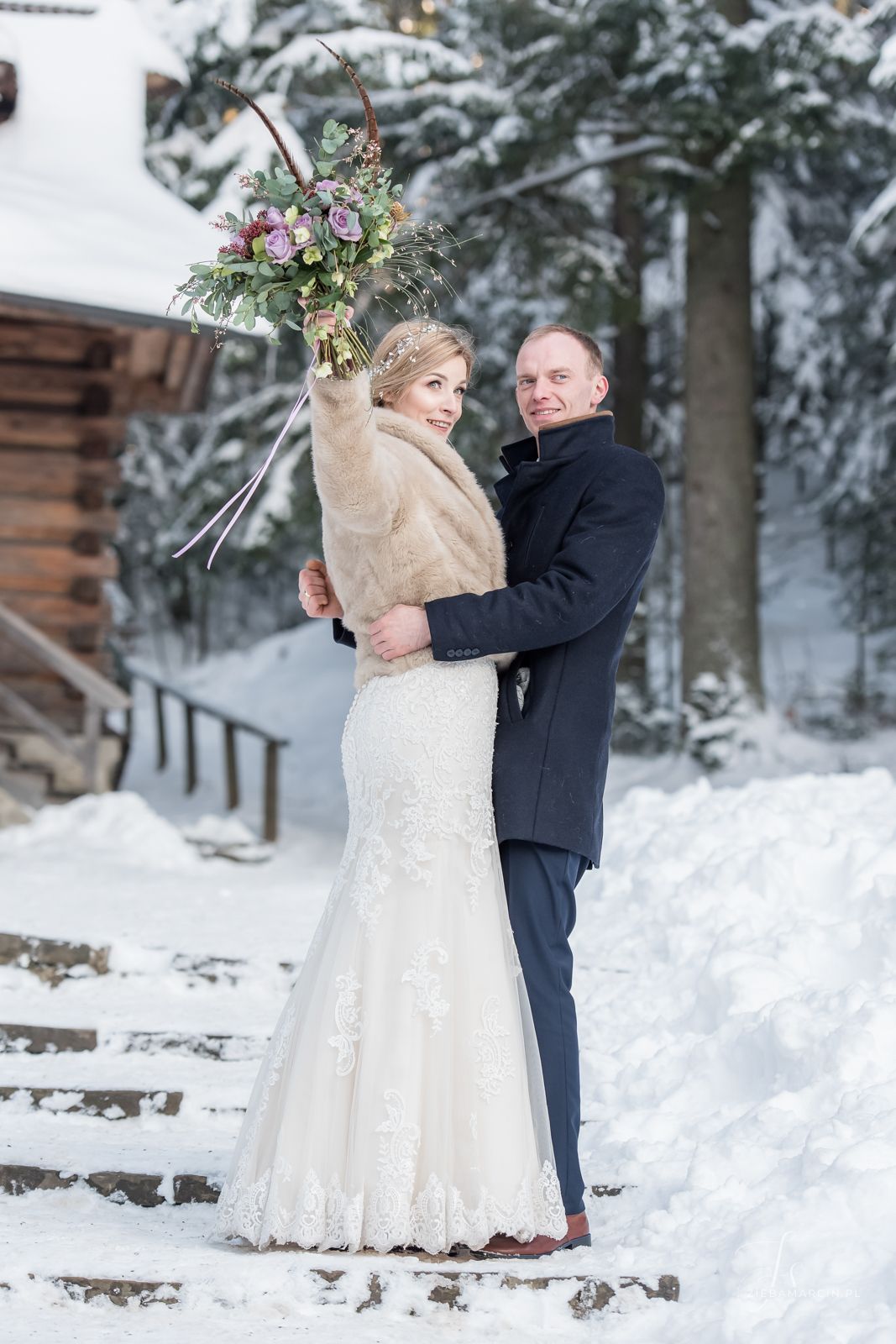 Sesja ślubna w Tatrach zimą, fotografia ślubna Zakopane