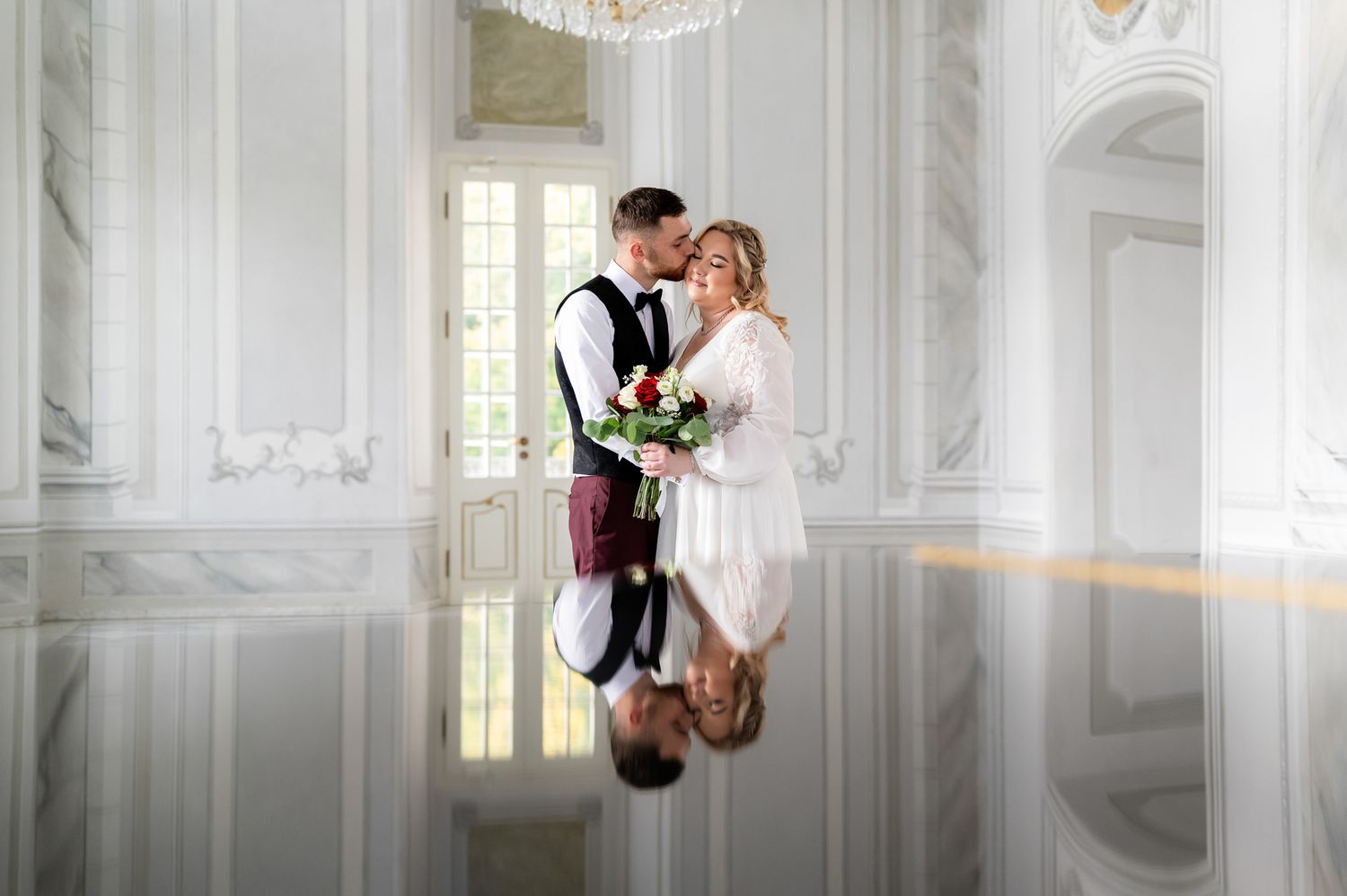 Sesja ślubna w Pałacu w Kurozwękach, fotograf ślubny Dębica