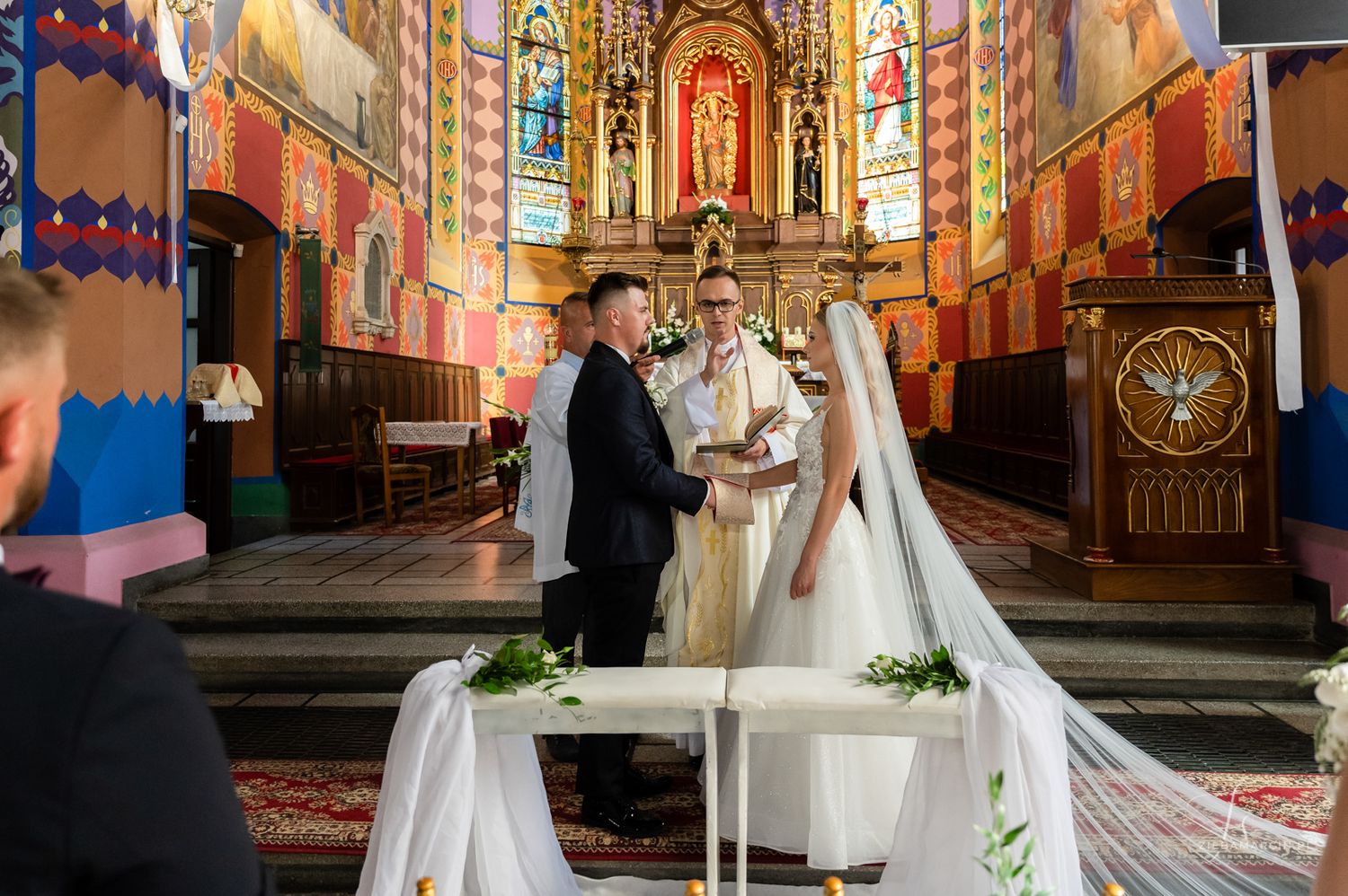 Przysięga małżeńska, emocjonalna fotografia ślubna Podkarpackie