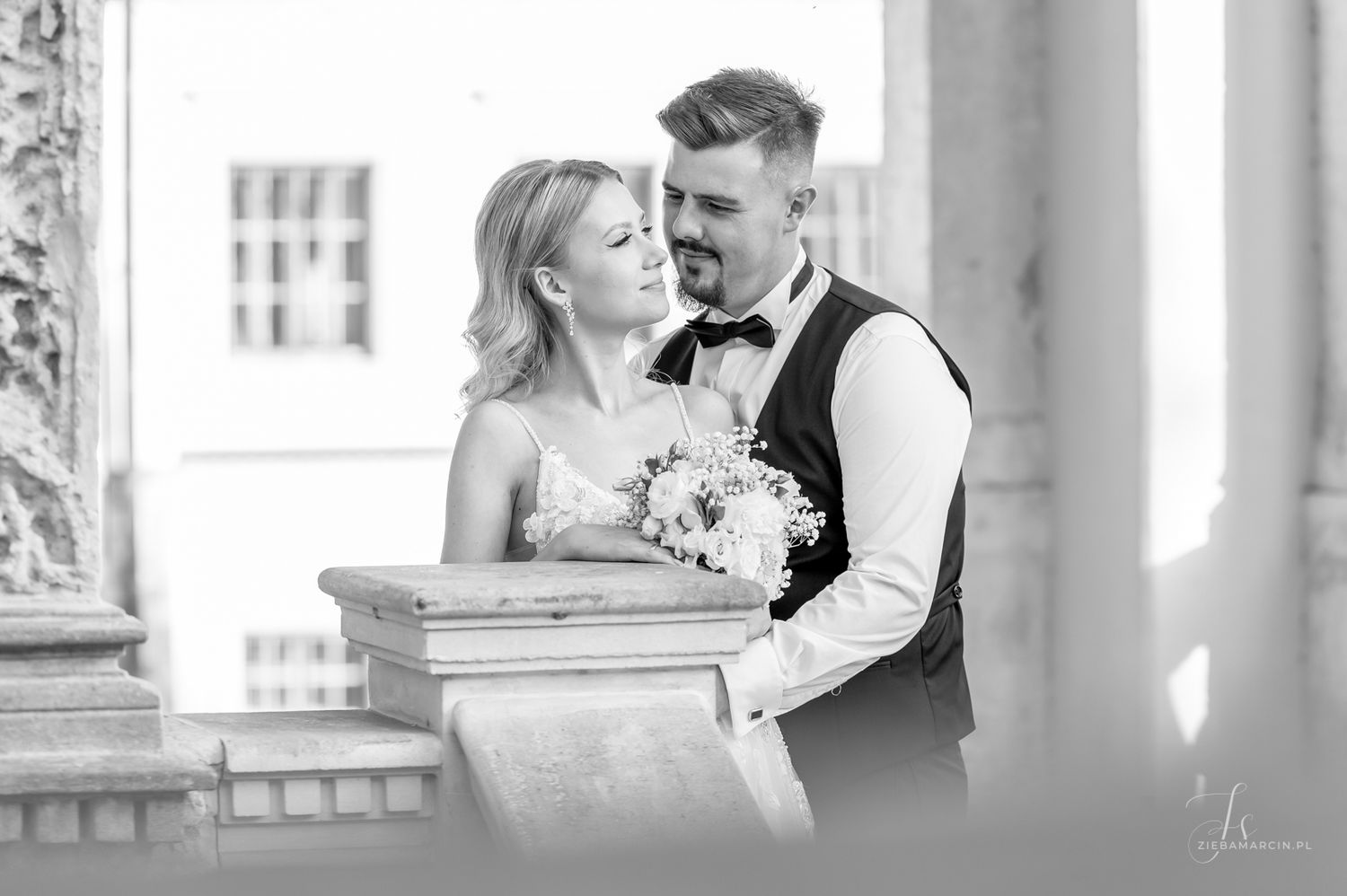 Plener ślubny na zamku, fotograf ślubny Przemyśl