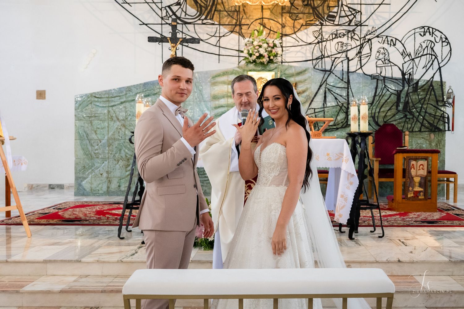Jesteśmy małżeństwem, ceremonia ślubna Podgrodzie, fotograf ślubny w Dębicy