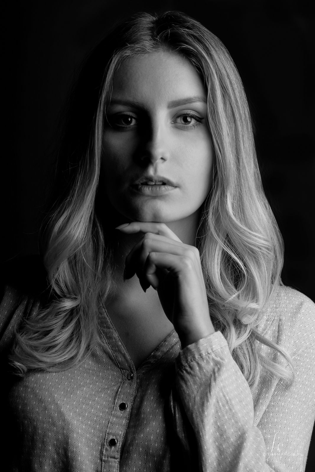Sesja portretowa w studio - fotografia kobieca Rzeszów, Kraków
