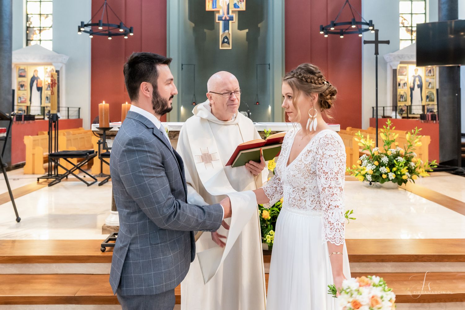 Ceremonia ślubna, przysięga, reportaż ślubny Rzeszów, Klasztor oo. Dominikanów Rzeszów