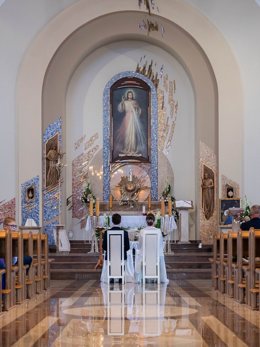 Portfolio ślubne, zdjęcia z ceremonii ślubnej, z kościoła, fotograf ślubny