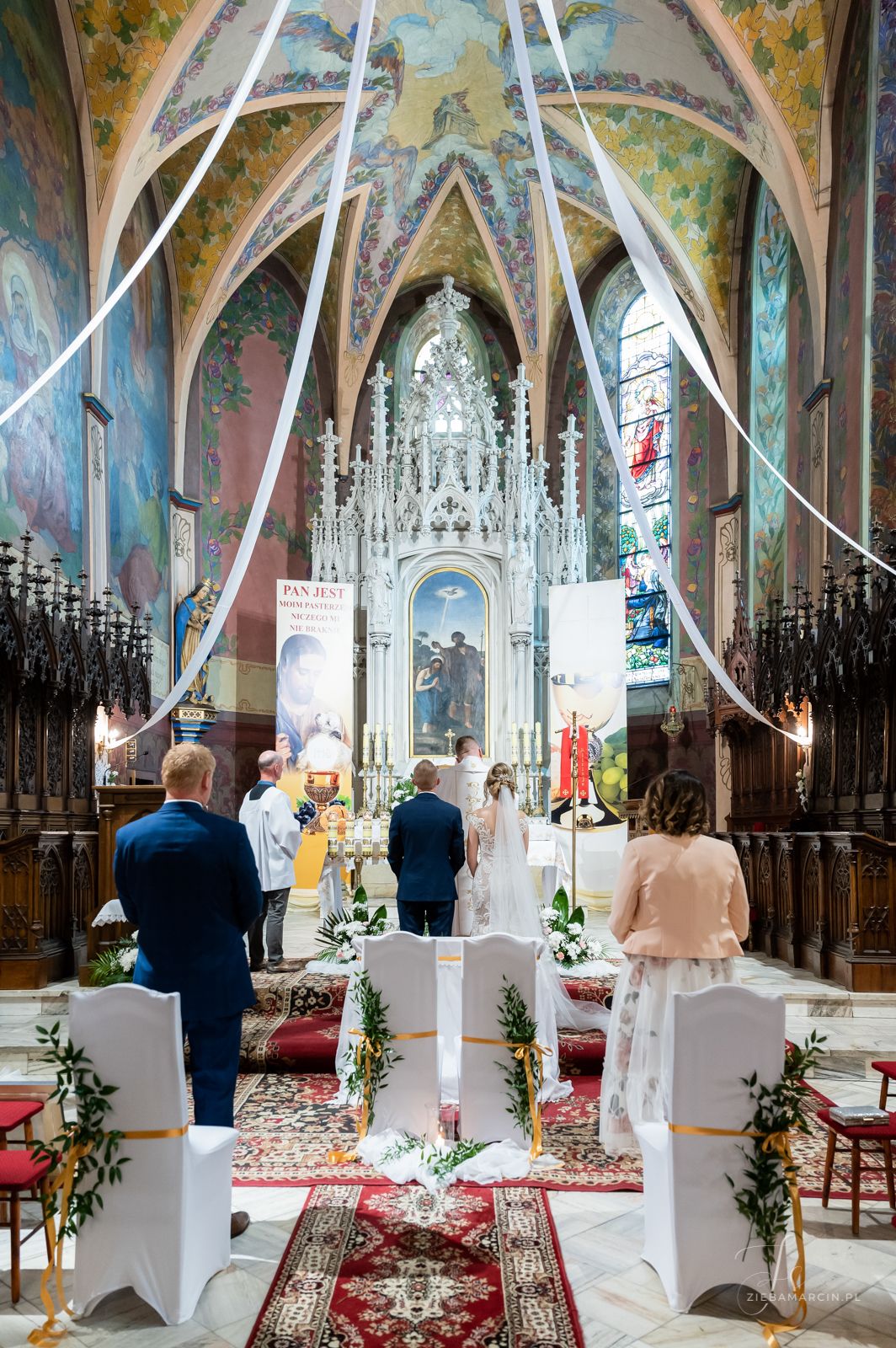 Wzruszająca ceremonia ślubna, fotograf ślubny Pilzno