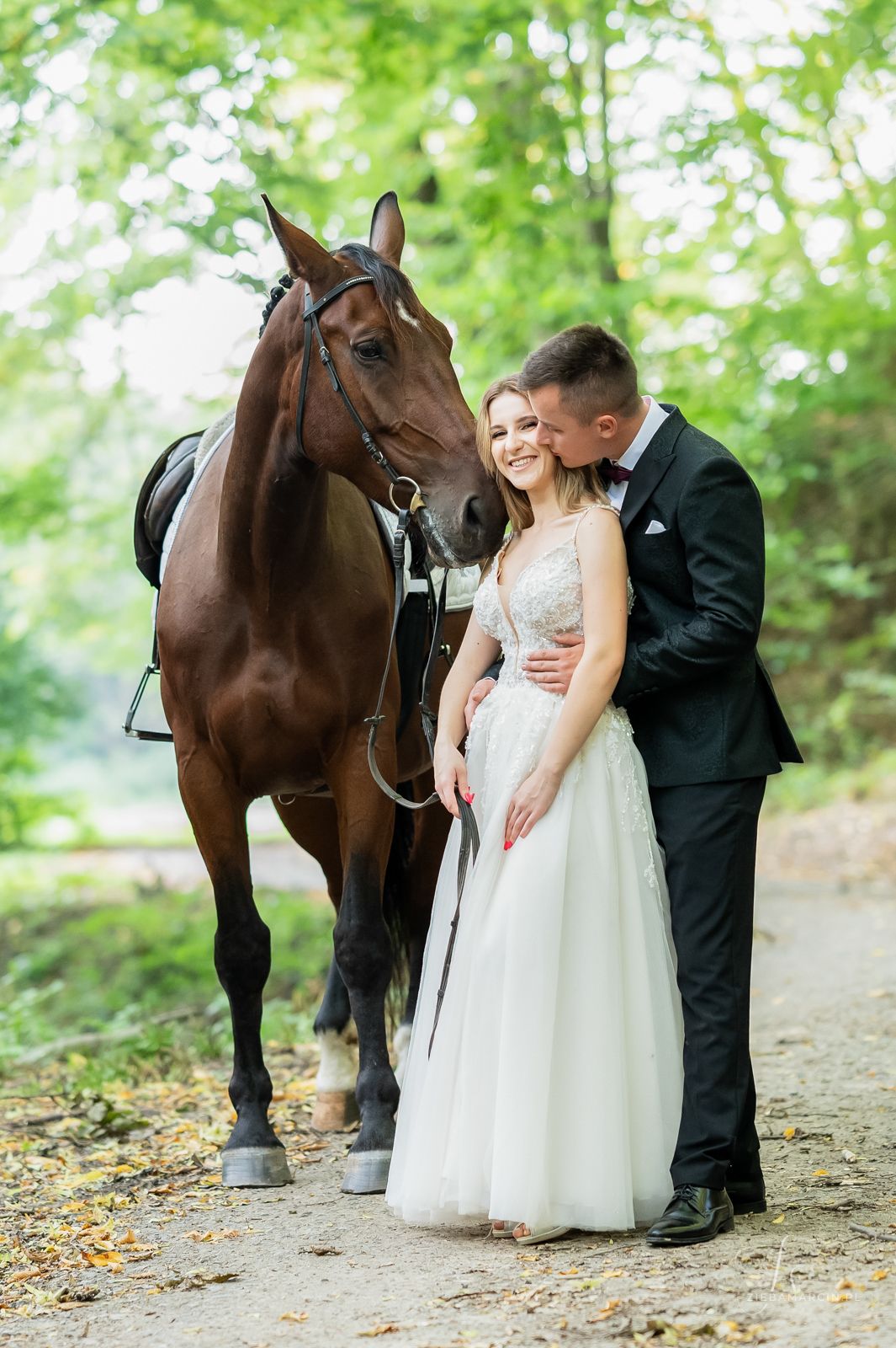 Sesja ślubna z końmi, fotograf ślubny Dębica