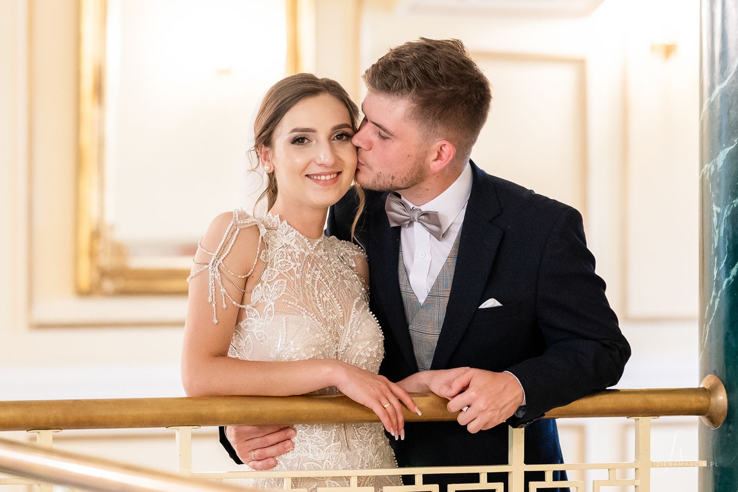 Sesja ślubna w Pałacu Smiłowice, fotografia ślubna Brzesko