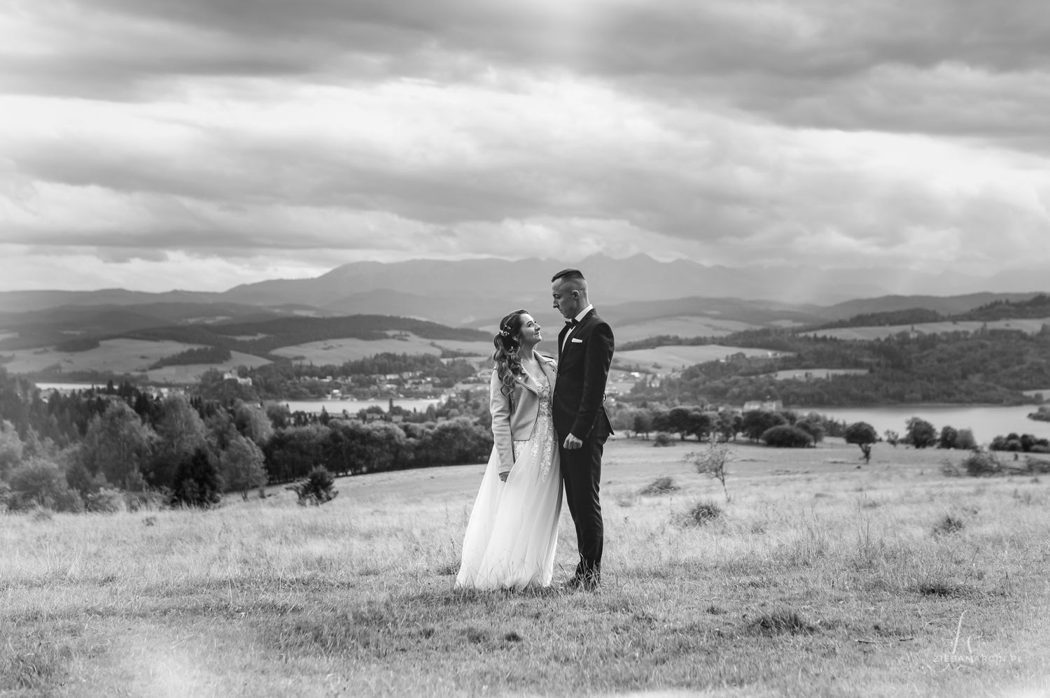 Nowożeńcy wśród gór Podhala, sesja ślubna Tatry