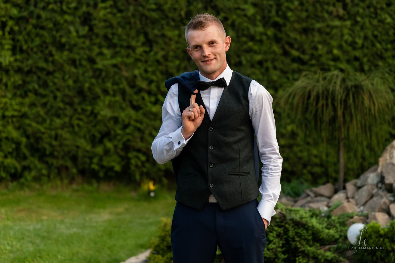 Mini plener ślubny o złotej godzinie, fotografia ślubna Grybów