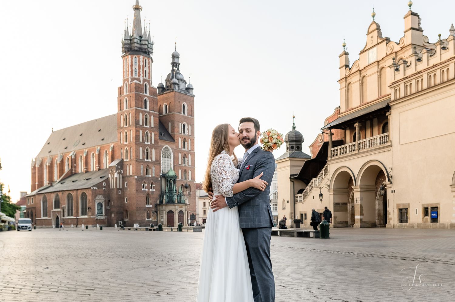 Plener ślubny o wschodzie słońca w Krakowie, fotograf Marcin Zięba