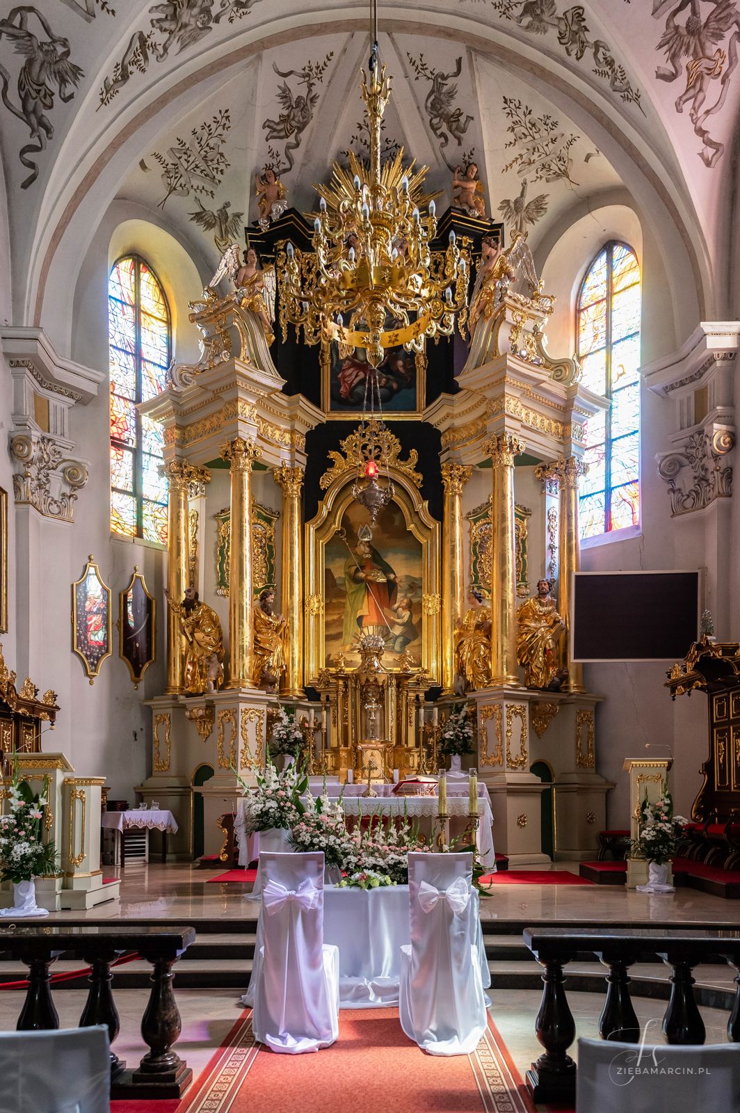 Dekoracje ślubne Bazylika św. Mikołaja, fotograf ślubny Bochnia