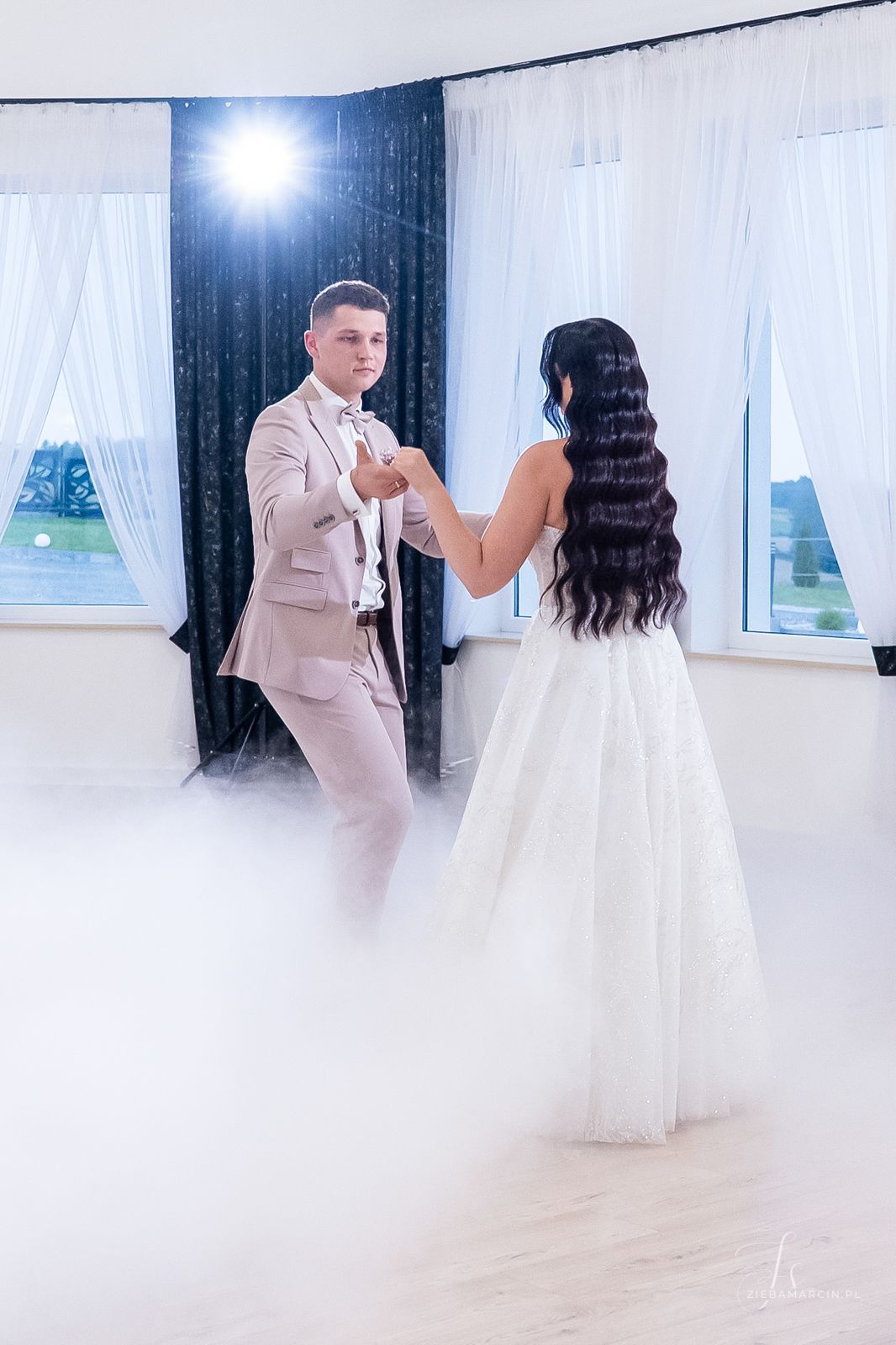 Pierwszy taniec pary młodej, fotograf ślubny Mała, Dom Weselny Euforia