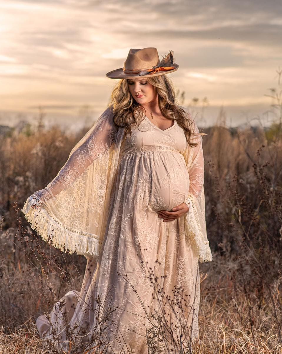 Photograhy, photographer, Mobile, AL  Maternity photo in lace dress and cowboy hat during golden hour in rustic field.