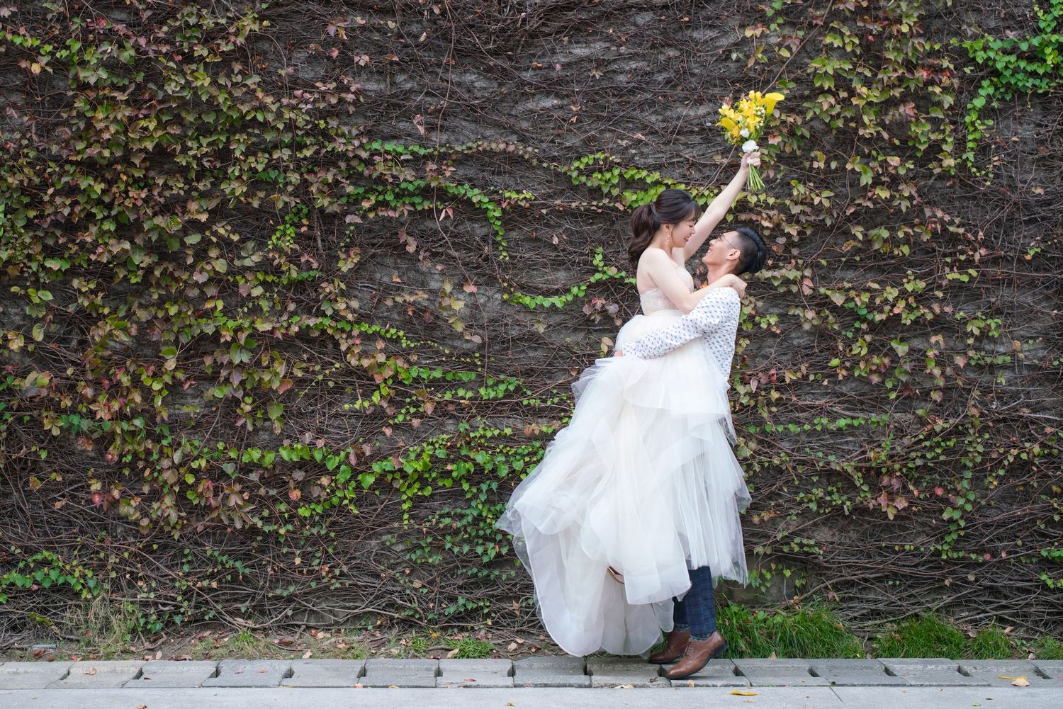 教堂證婚 教堂婚禮 戶外證婚 證婚 證婚儀式  婚禮攝影 婚紗攝影 婚禮攝影師 婚紗攝影師 婚禮攝影師推薦 婚紗攝影師推薦 台北攝影師 台灣攝影師 證婚 戶外證婚 文定 文定儀式 迎娶 訂結同天 結婚照 活動紀錄 人像寫真 專業形象照 韓式證件照 法式復古 法式復古婚紗 美式婚紗