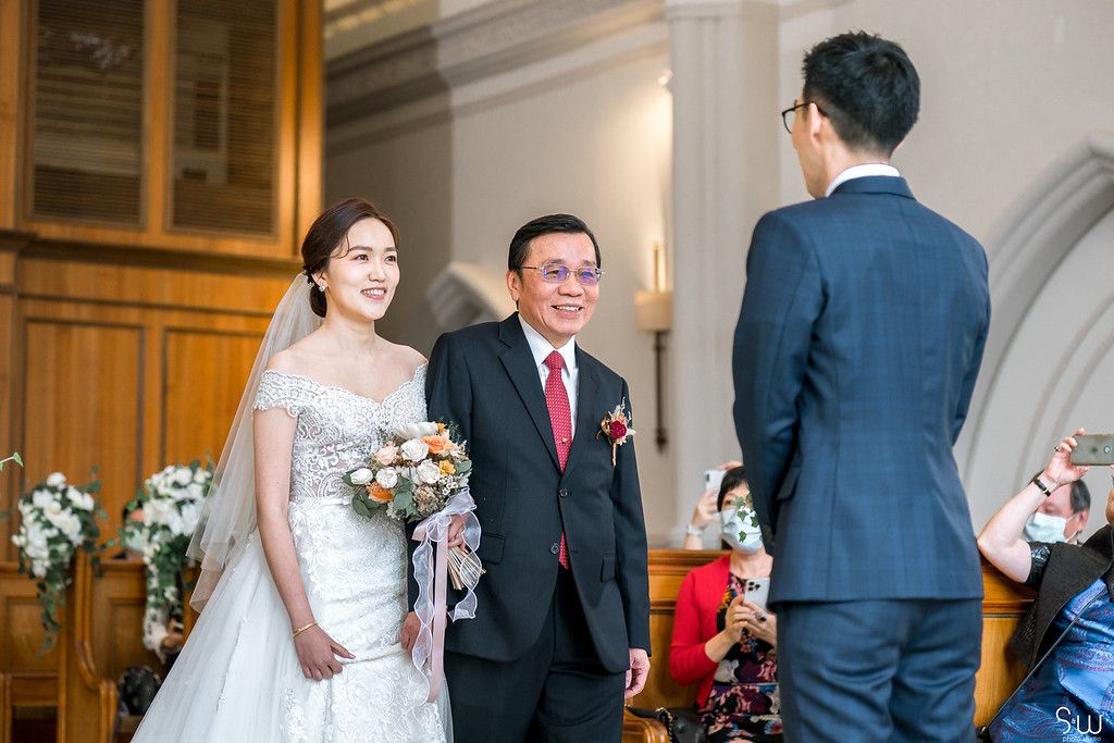 教堂證婚 教堂婚禮 戶外證婚 證婚 證婚儀式  婚禮攝影 婚紗攝影 婚禮攝影師 婚紗攝影師 婚禮攝影師推薦 婚紗攝影師推薦 台北攝影師 台灣攝影師 證婚 戶外證婚 文定 文定儀式 迎娶 訂結同天 結婚照 活動紀錄 人像寫真 專業形象照 韓式證件照 法式復古 法式復古婚紗 美式婚紗