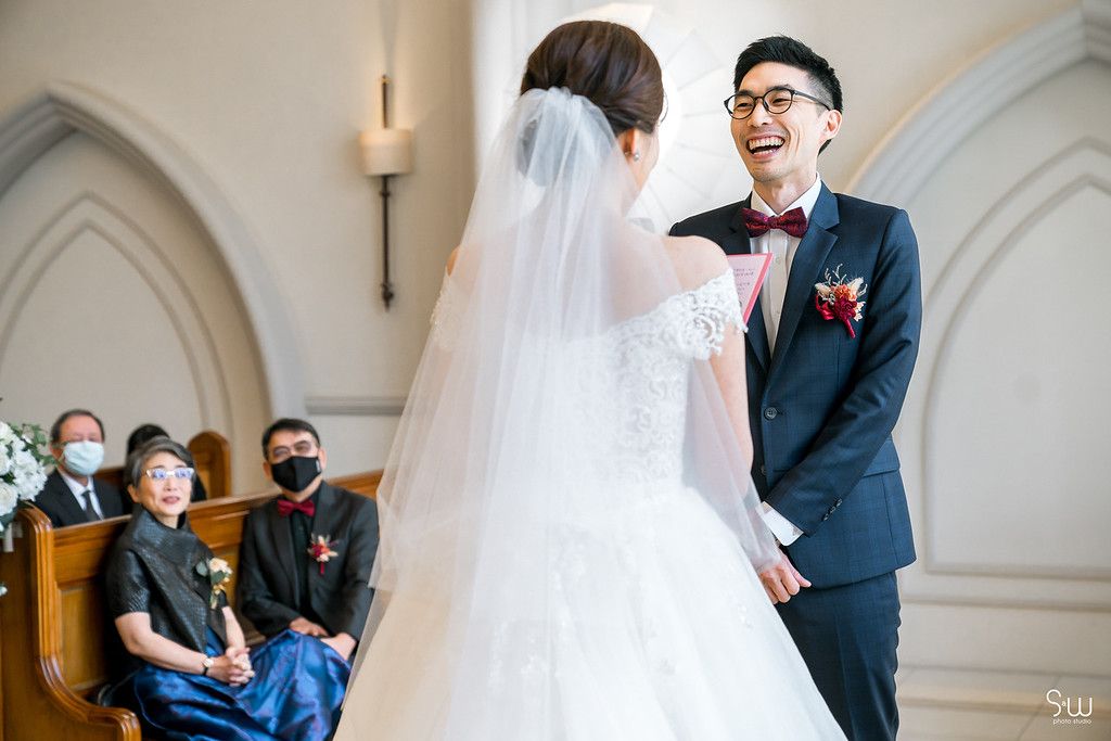 教堂證婚 教堂婚禮 戶外證婚 證婚 證婚儀式  婚禮攝影 婚紗攝影 婚禮攝影師 婚紗攝影師 婚禮攝影師推薦 婚紗攝影師推薦 台北攝影師 台灣攝影師 證婚 戶外證婚 文定 文定儀式 迎娶 訂結同天 結婚照 活動紀錄 人像寫真 專業形象照 韓式證件照 法式復古 法式復古婚紗 美式婚紗