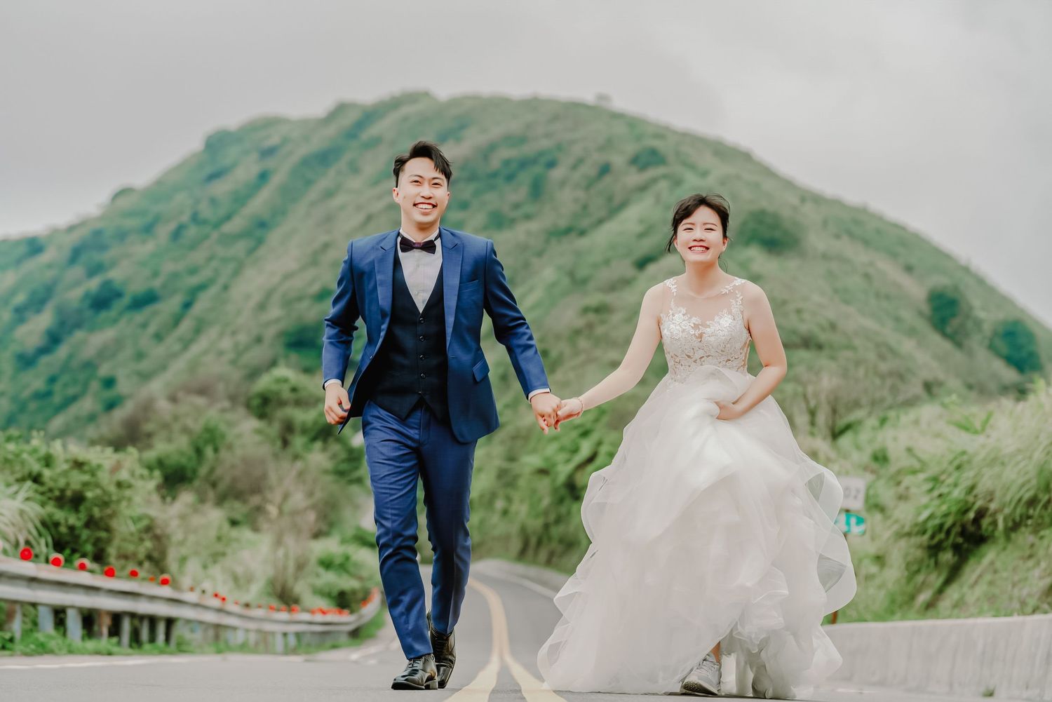 教堂證婚 教堂婚禮 戶外證婚 證婚 證婚儀式  婚禮攝影 婚紗攝影 婚禮攝影師 婚紗攝影師 婚禮攝影師推薦 婚紗攝影師推薦 台北攝影師 台灣攝影師 證婚 戶外證婚 文定 文定儀式 迎娶 訂結同天 結婚照 活動紀錄 人像寫真 專業形象照 韓式證件照