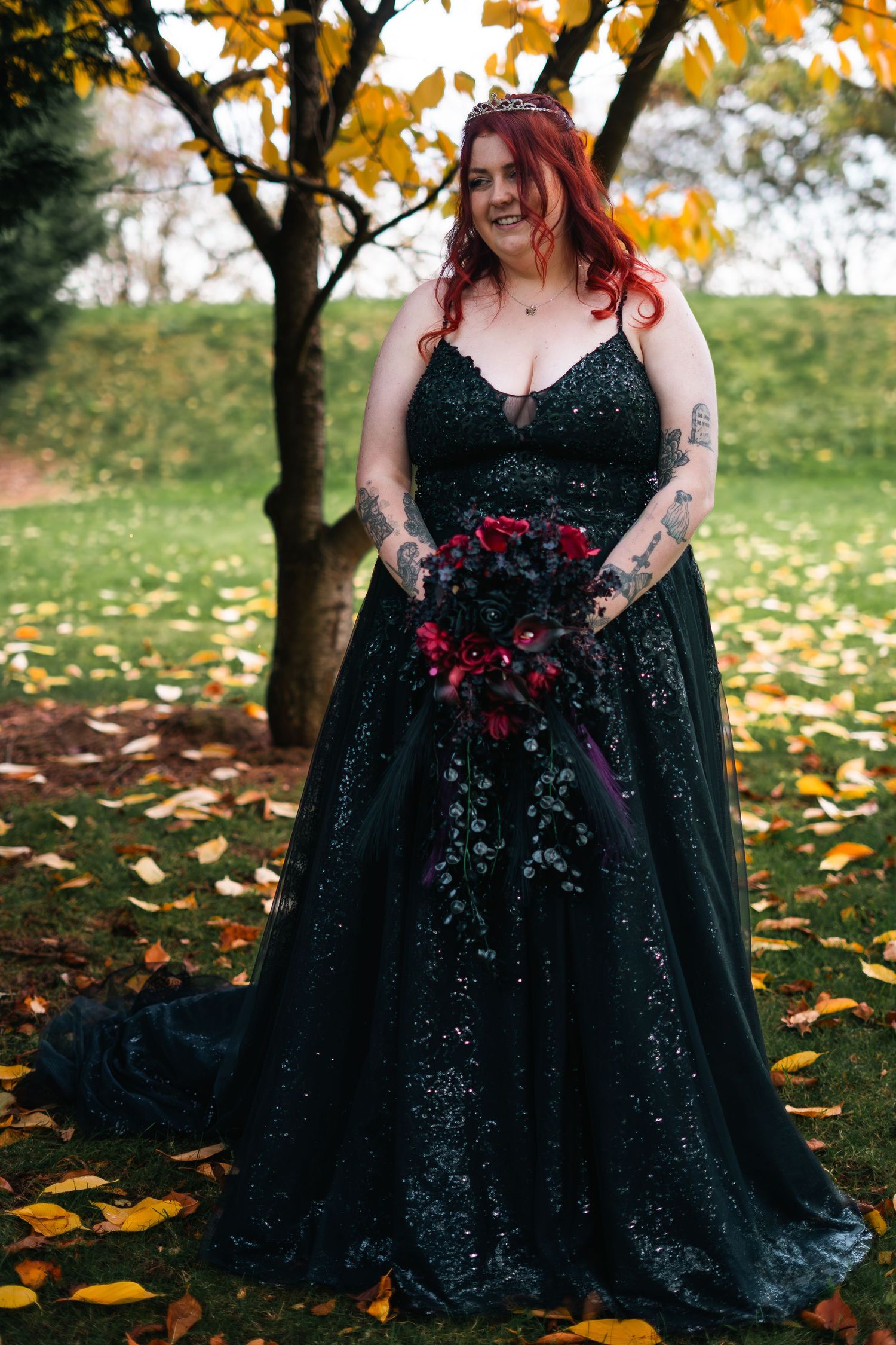 Bride with her bouquet in the gardens at Lazaats in Hull