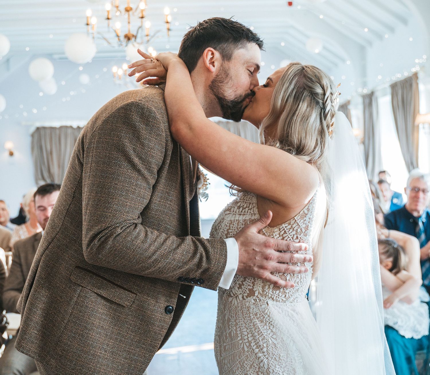 The triton Inn-Hull, East Yorkshire, wedding Photographer
