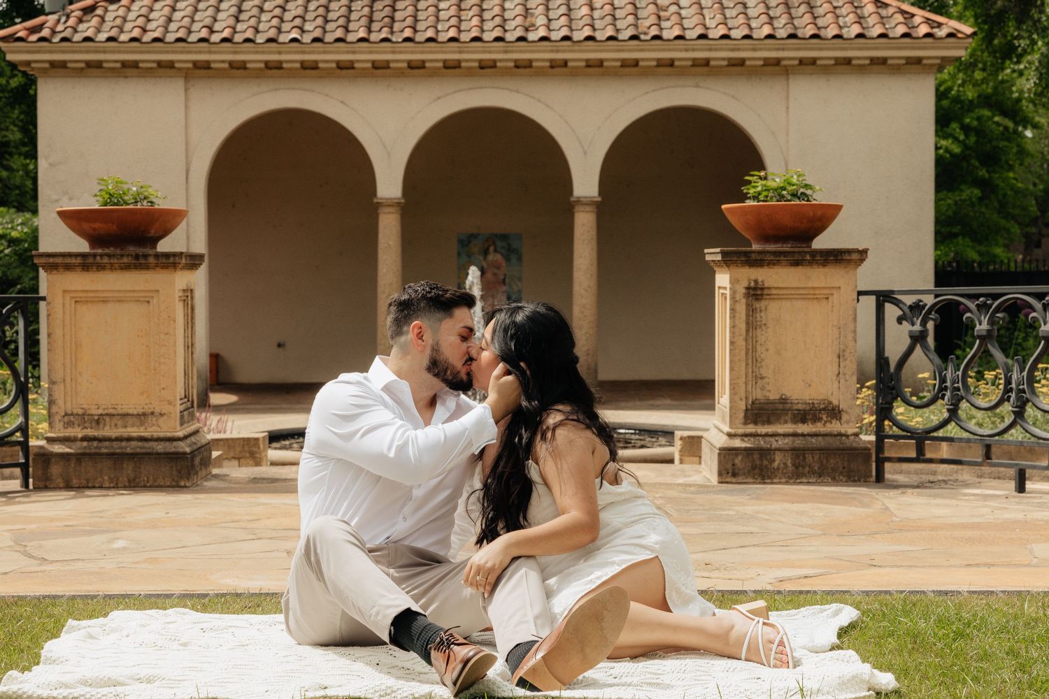 Italy inspired wedding. Engagement session in nature inspired by love and weddings. Philbrook museum of art in tulsa, oklahoma. bride to be.