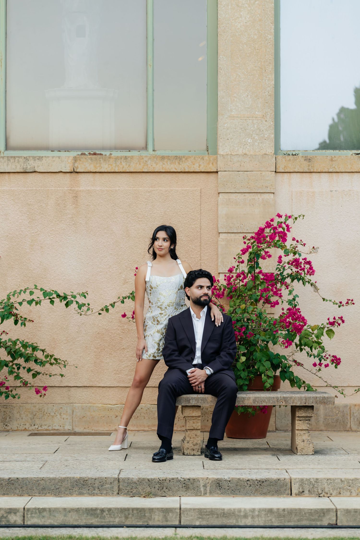 Hacienda inspired wedding. Engagement session in nature inspired by love and weddings. Philbrook museum of art in tulsa, oklahoma. Amor.