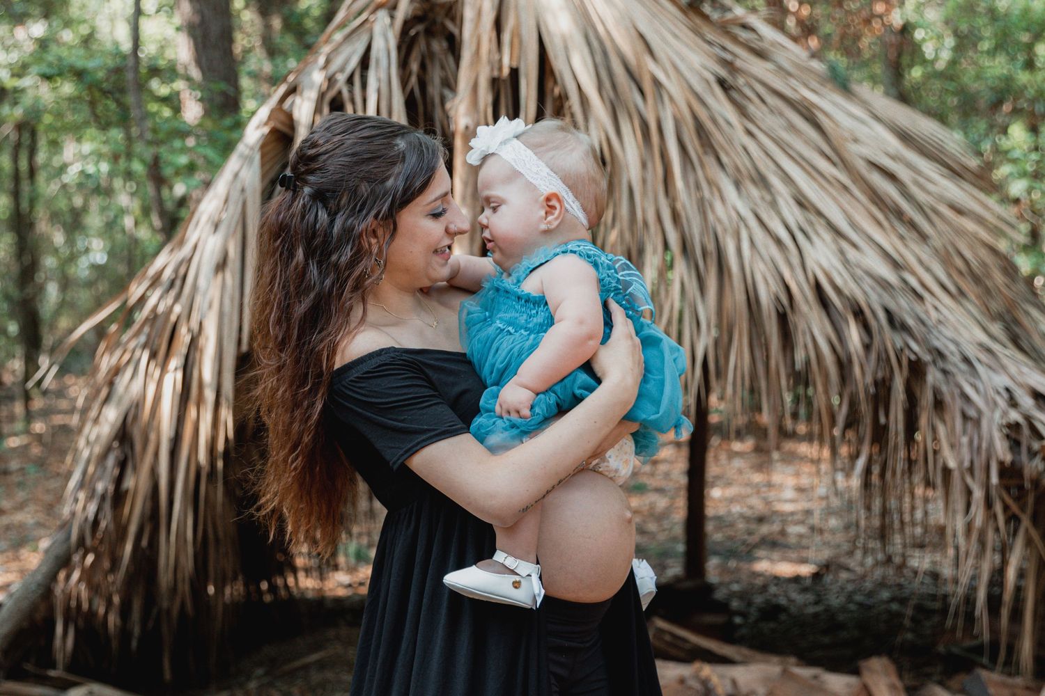 Maternity session at Wormsloe Plantation in Savannah, GA.