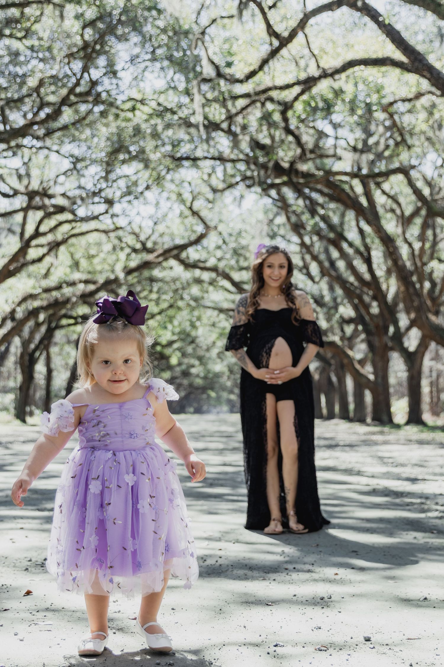 Maternity session at Wormsloe Plantation in Savannah, GA.